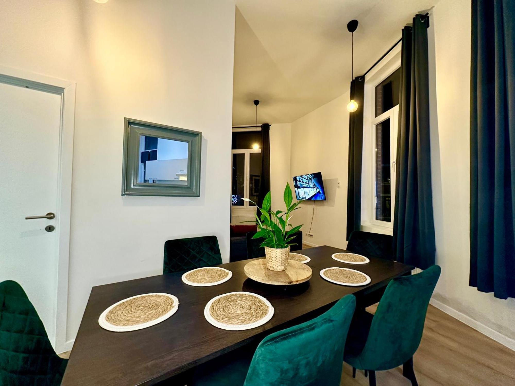 Luxury Suites Mons By Rikas Hotels Εξωτερικό φωτογραφία