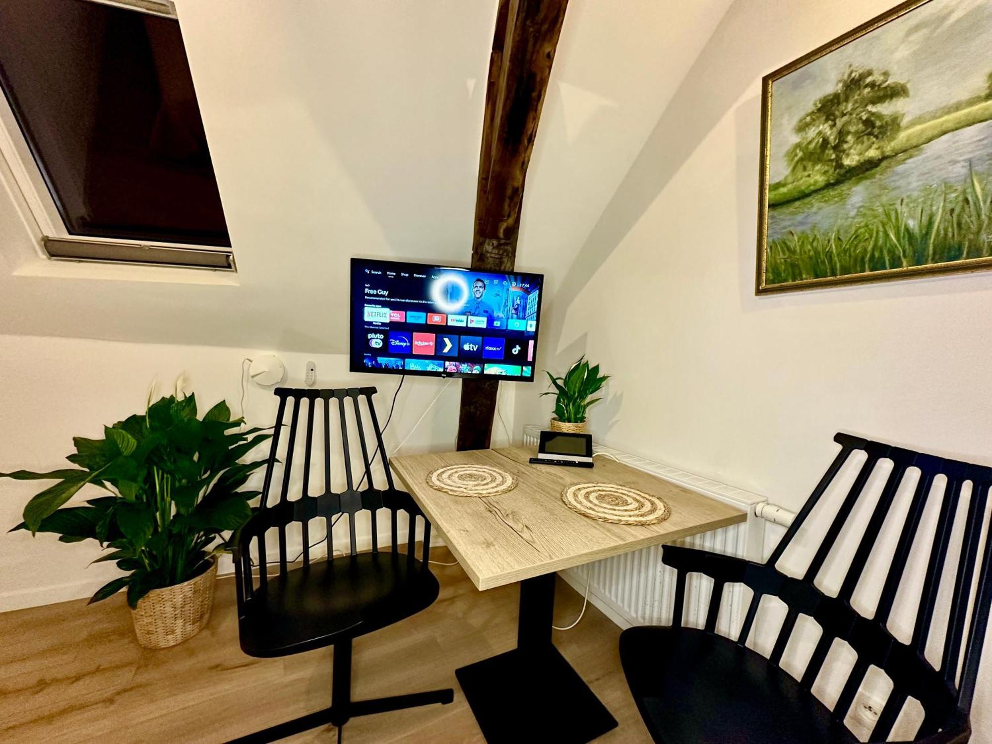 Luxury Suites Mons By Rikas Hotels Εξωτερικό φωτογραφία